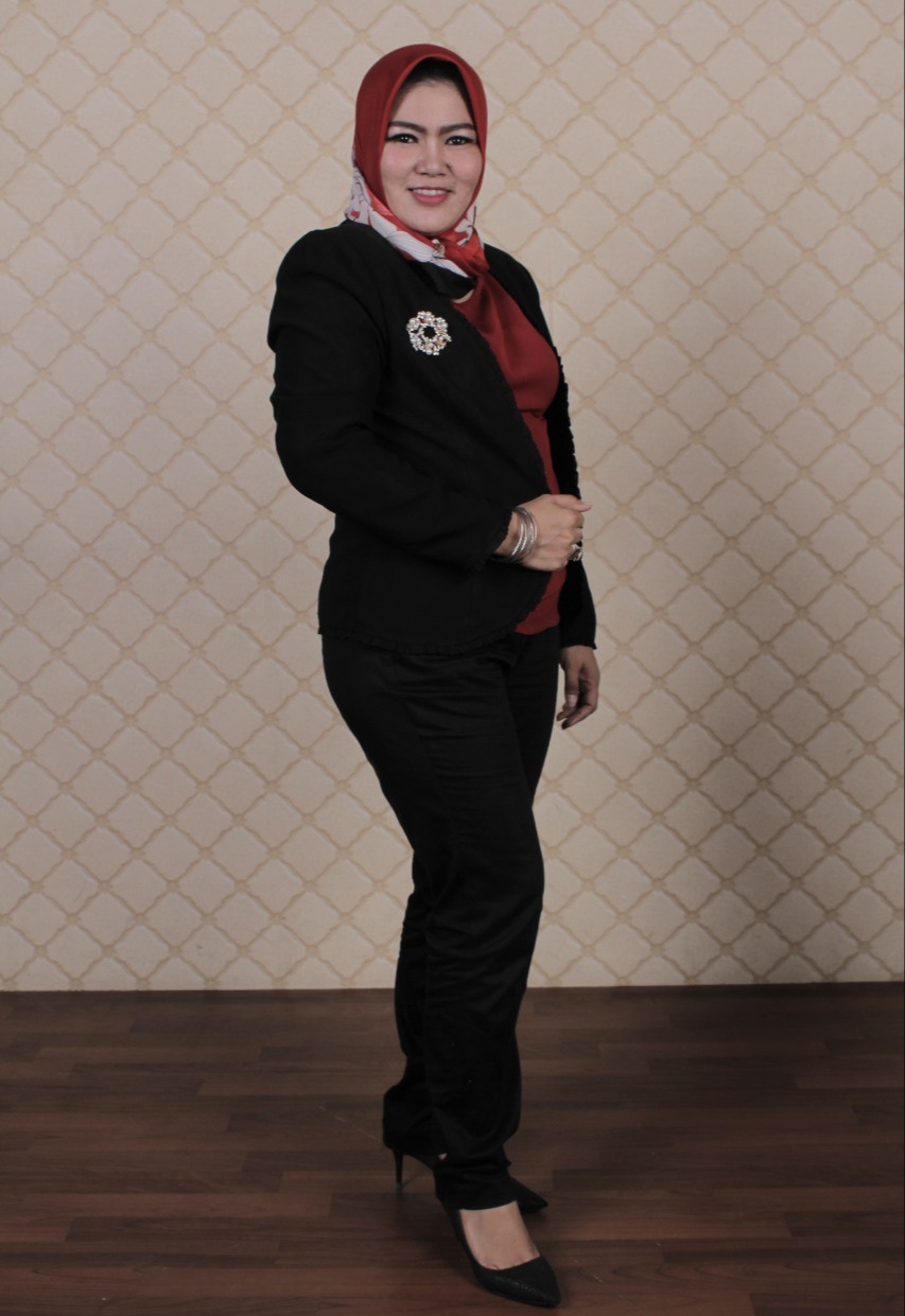 Andi Sari Damayanti Mansur S.H., M.H. 