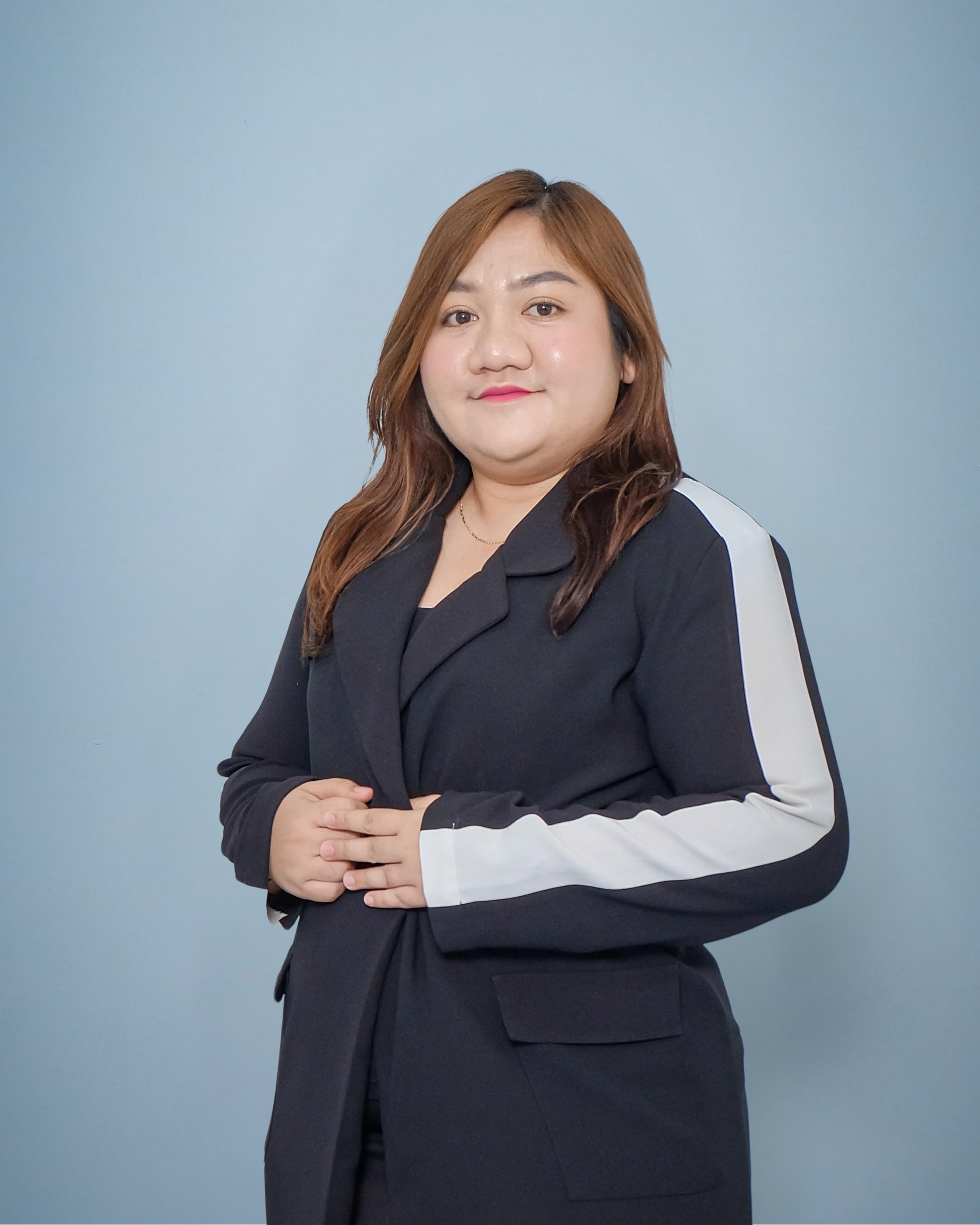 Adelina Sinaga, S.H.